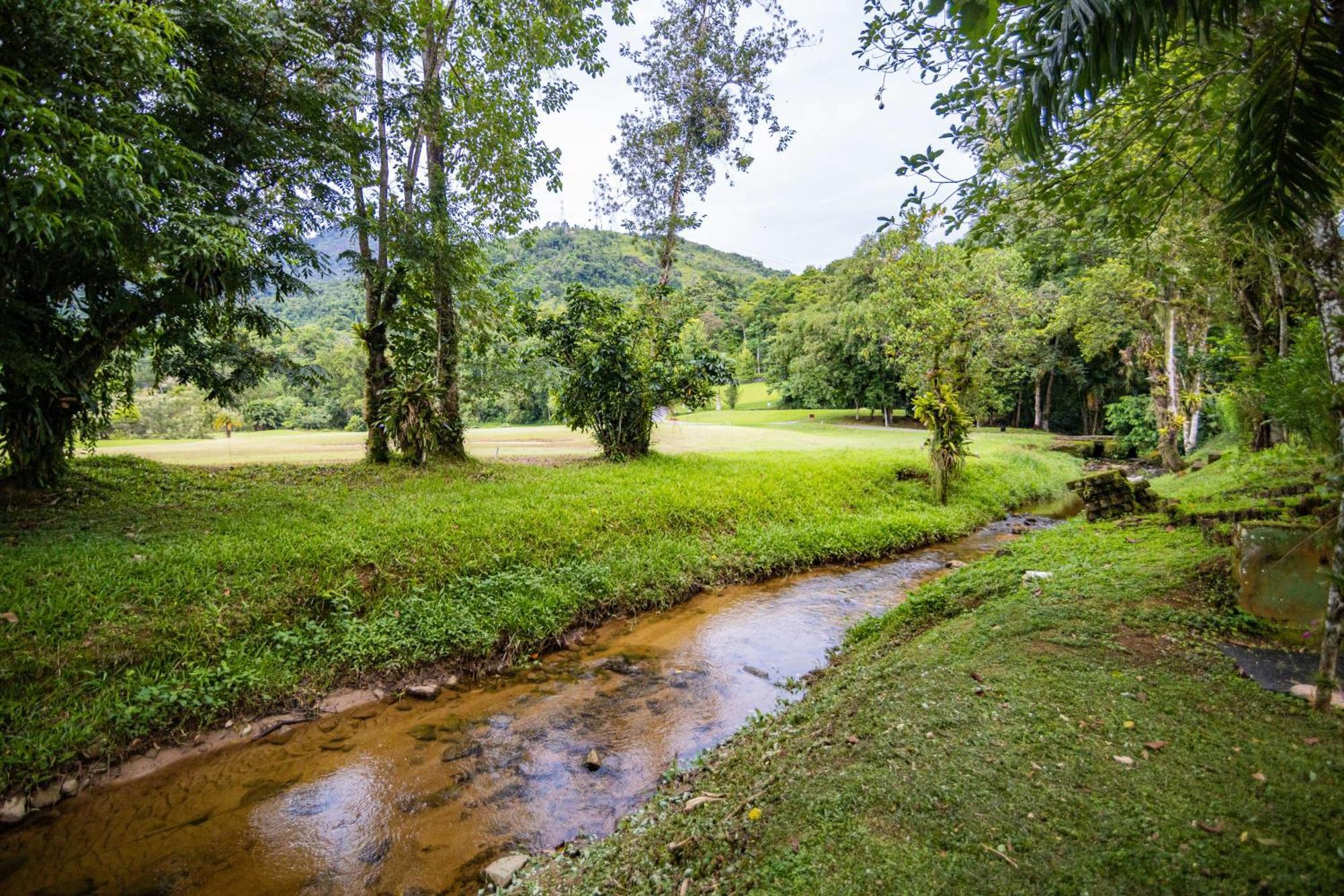 paraíso tropical exótico, natureza e mar, golfe e marina Angra dos Reis Exterior foto